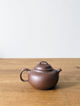 Load image into Gallery viewer, Arch_Clay_Teapot_Quynh_left